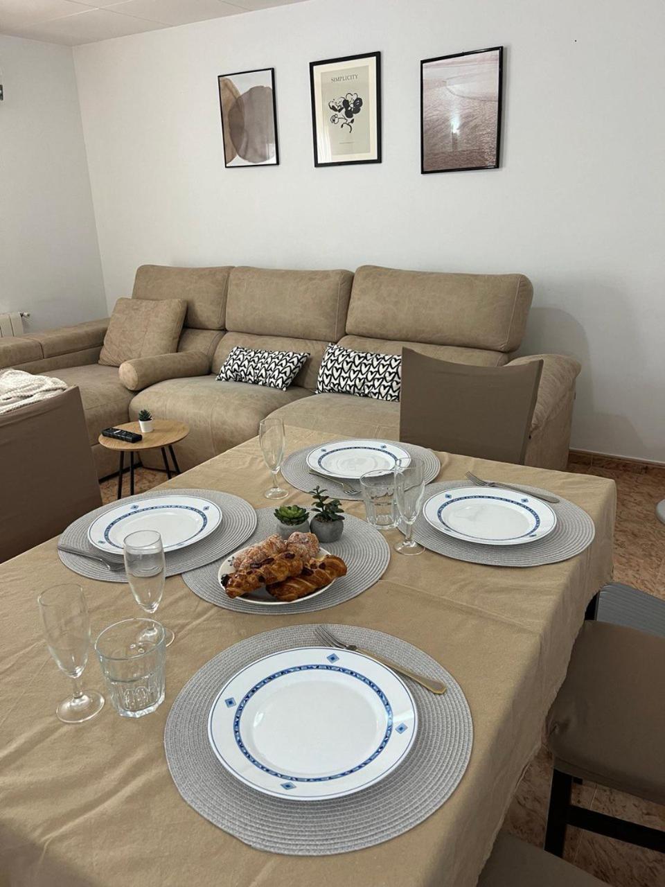 Piso Ideal Para Una Familia Ubicado Cerca Del Mar Blanes Kültér fotó