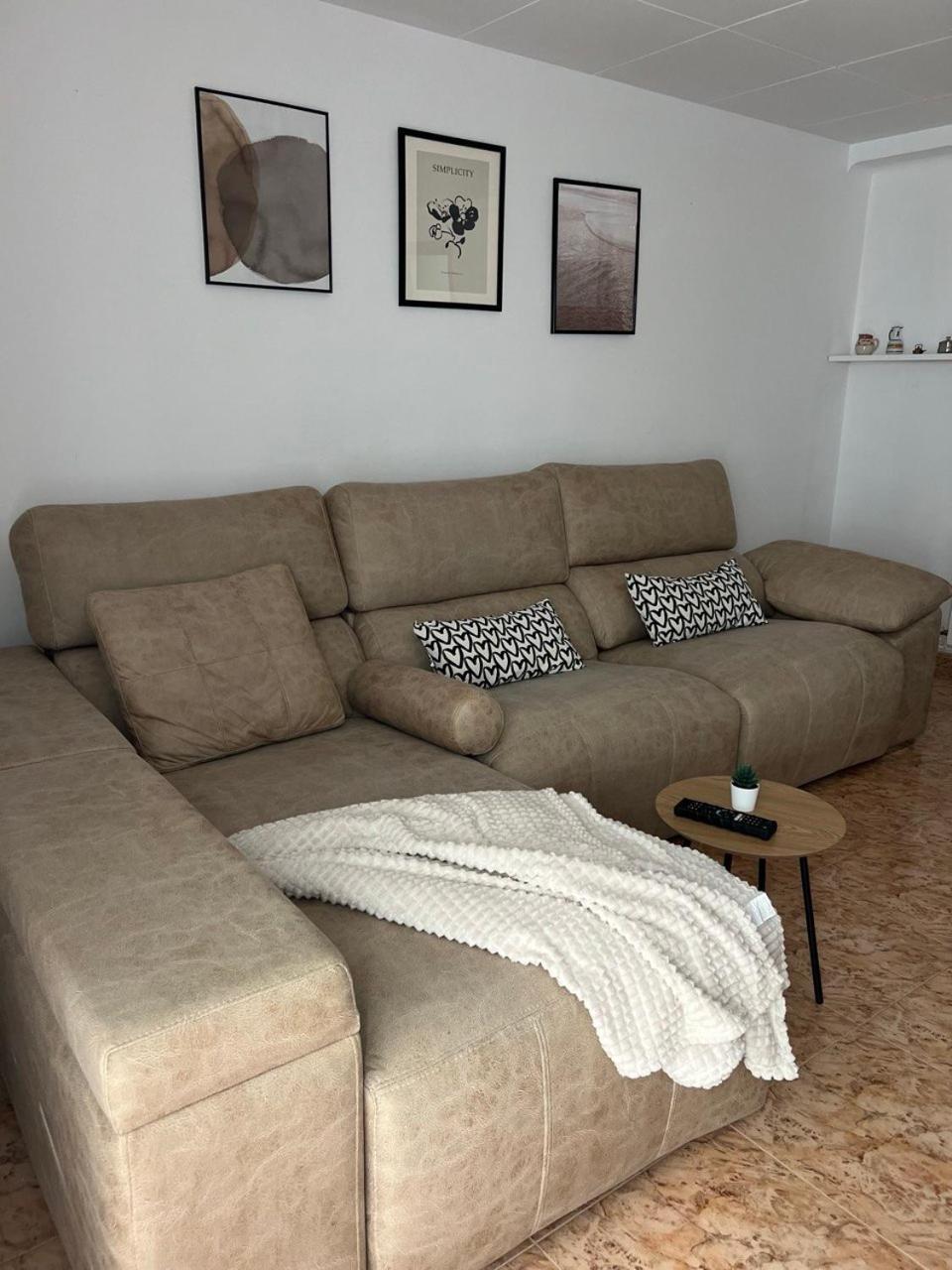 Piso Ideal Para Una Familia Ubicado Cerca Del Mar Blanes Kültér fotó